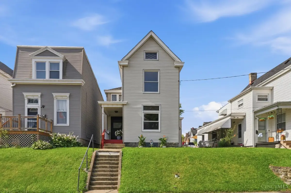 411 Jefferson Avenue, Saint Bernard, OH 45217 - #1