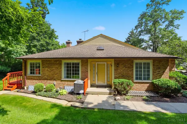 5237 S Eaglesnest Drive, Green Twp, OH 45248
