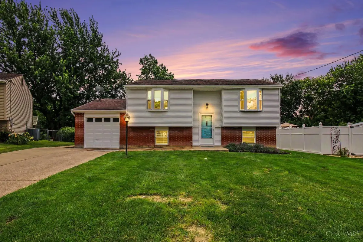 10368 Hawkhurst Drive, Mount Healthy Heights, OH 45231 - #1
