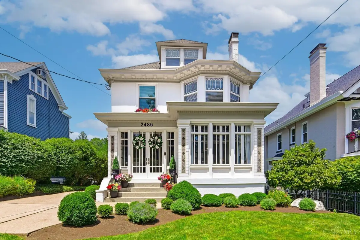 2486 Observatory Avenue, Cincinnati, OH 45208 - #1