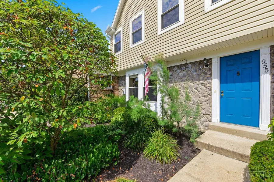 955 Woodlyn Drive N, Anderson, OH 45230 - #2