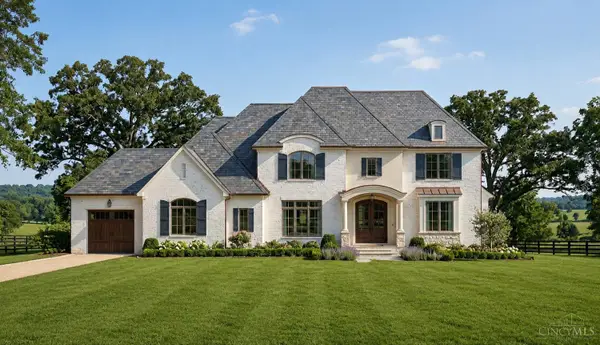 421 Trailside Woods Court, Miami Twp, OH 45140