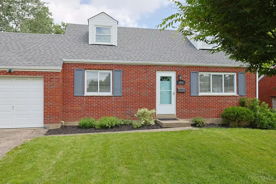 4564 Ellman Avenue, Blue Ash, OH 45242 - #3