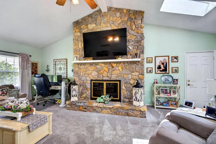 699 Columbia Road, Hamilton, OH 45013 - #3