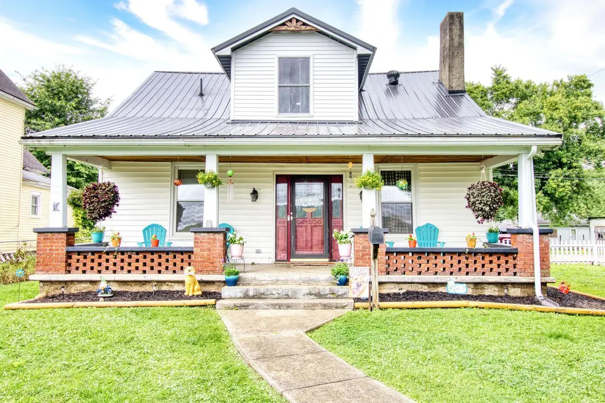 501 W Sixth Street, Manchester, OH 45144 - #1