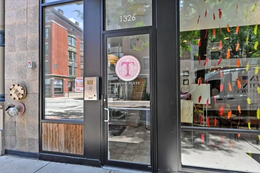 1326 Vine Street #B, Cincinnati, OH 45202 - #3