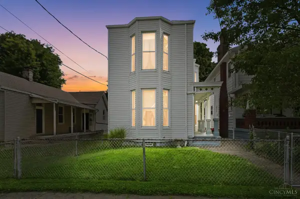 202 W 69th Street, Cincinnati, OH 45216
