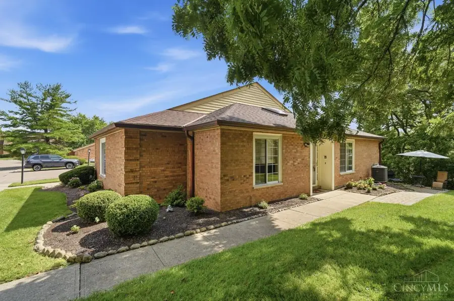5248 S Eaglesnest Drive, Green, OH 45248 - #3