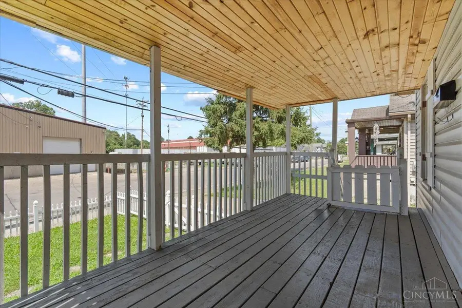 7 De Camp Avenue, Cincinnati, OH 45216 - #3