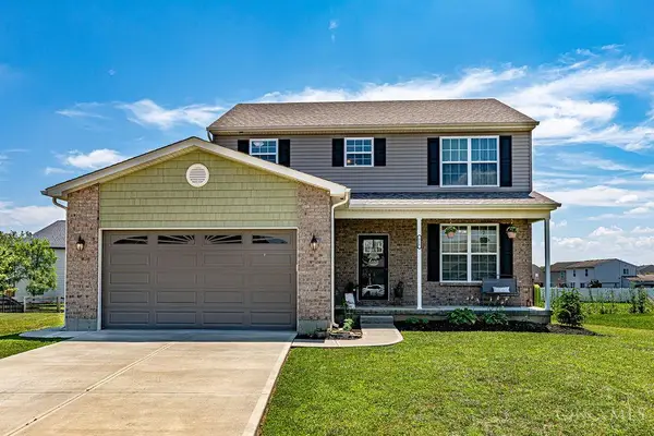 318 Brampton Place, Trenton, OH 45067
