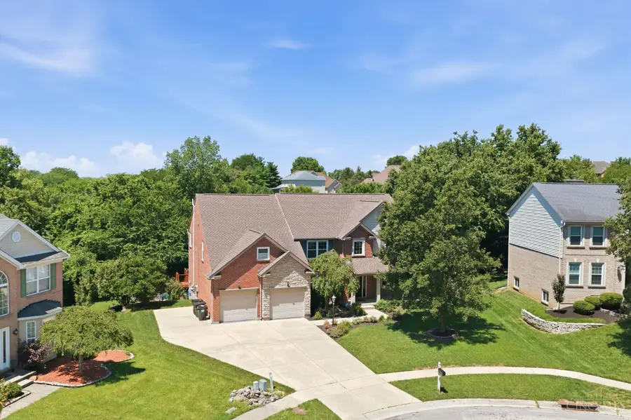 7661 Huntsman Lane, West Chester, OH 45069 - #3