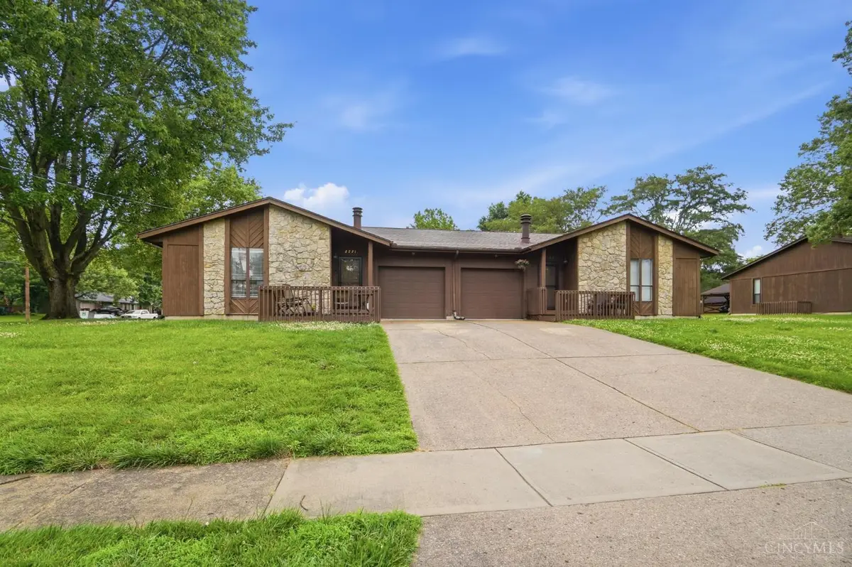2221 Joshua Circle, Turtlecreek, OH 45044 - #1