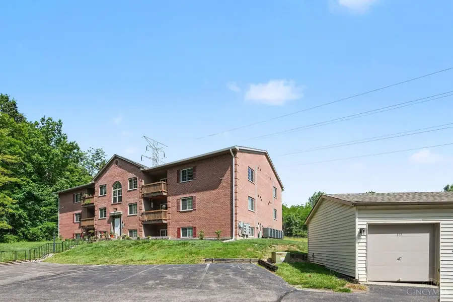 1605 W Augusta Boulevard #181, Fairfield, OH 45014 - #2