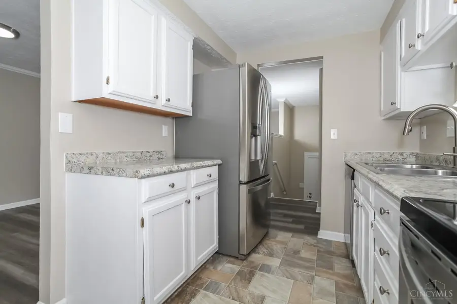 8724 Meadow Drive, Landen, OH 45040 - #3