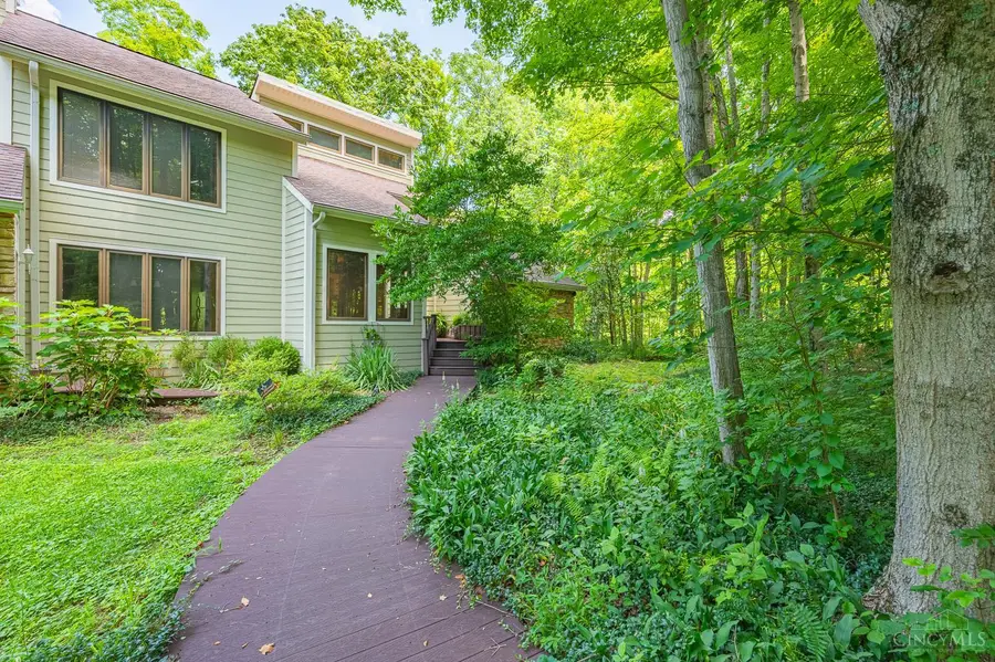 7 Laurelwood Drive, Miami, OH 45150 - #3