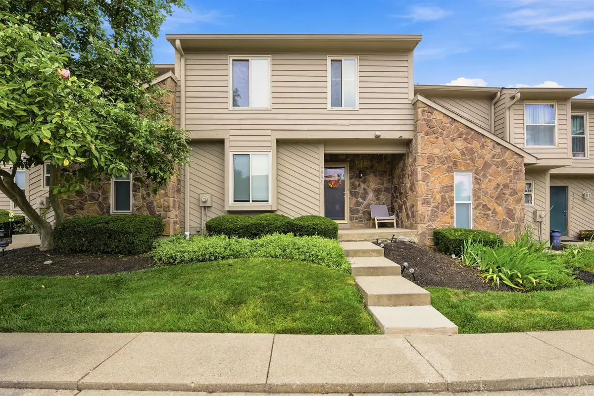 4944 Columbia Circle, West Chester, OH 45011 - #1
