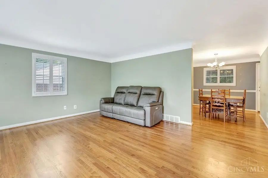 8000 Queens Avenue, Sycamore, OH 45236 - #3