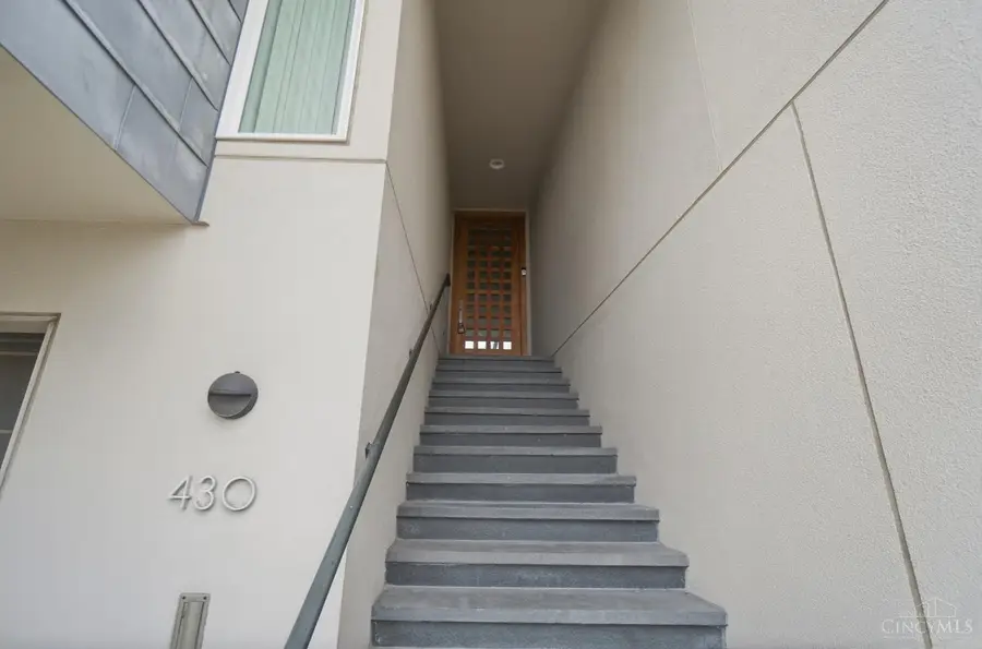 430 Oregon Street, Cincinnati, OH 45202 - #3