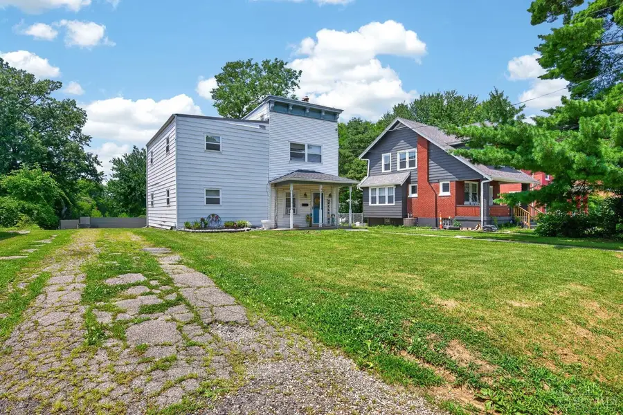 3935 Washington Avenue, Cheviot, OH 45211 - #3