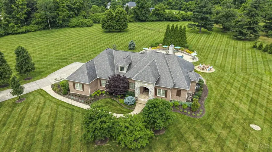 8180 Keller Road, Indian Hill, OH 45243 - #2