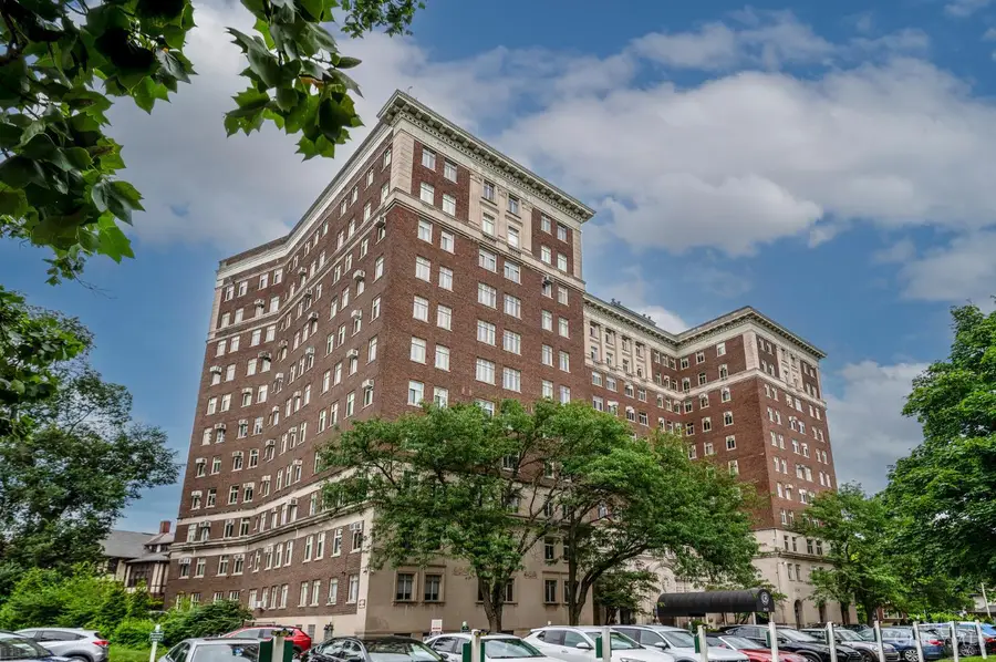 3900 Rose Hill Avenue #805A, Cincinnati, OH 45229 - #2