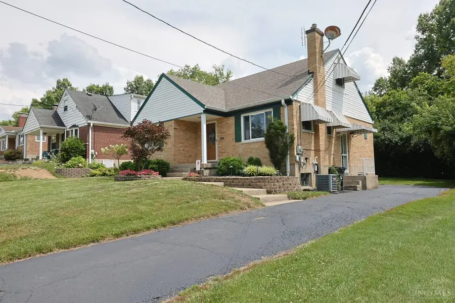 2889 Mt Airy Avenue, Monfort Heights, OH 45239 - #2