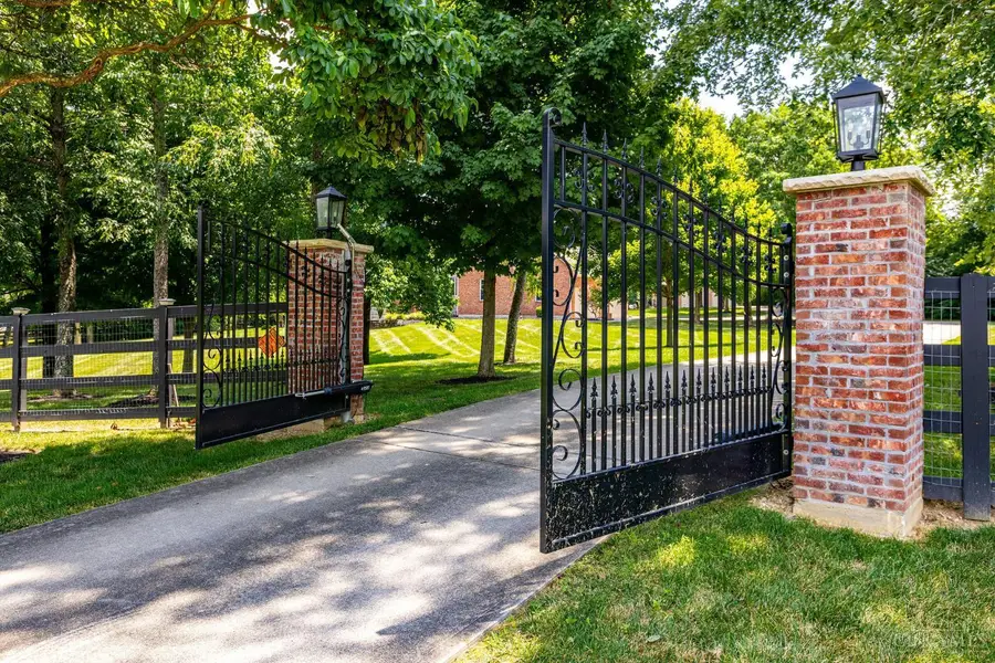 5774 Maud Hughes Road, Liberty, OH 45011 - #3