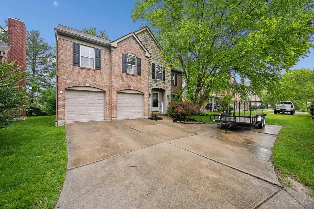 8592 Sunmont Drive, Forestville, OH 45255 - #1