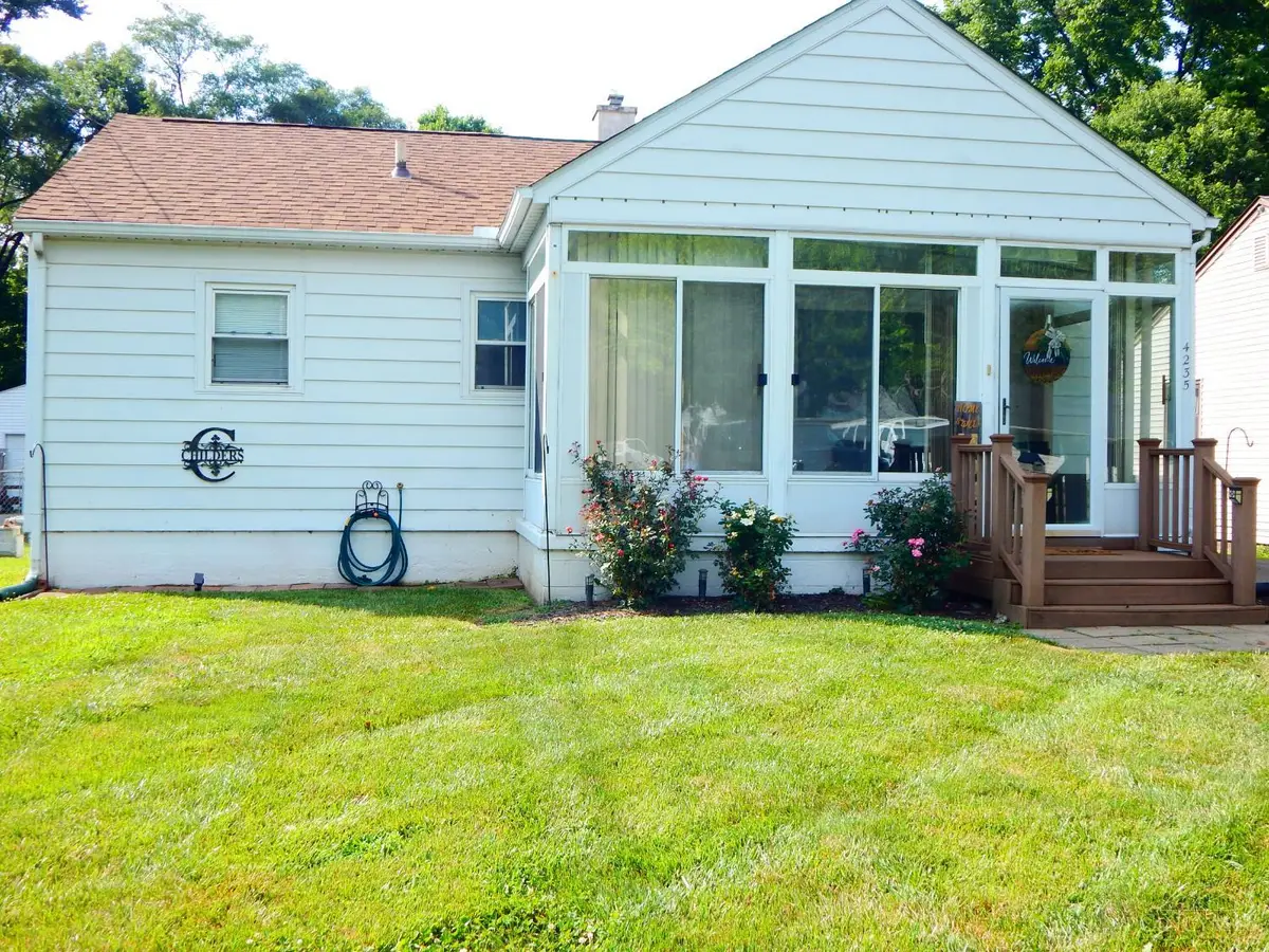 4235 Vannest Avenue, Middletown, OH 45042 - #1