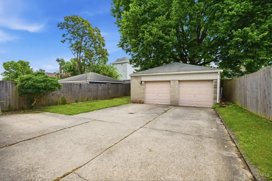 4222 Zetta Avenue, Saint Bernard, OH 45217 - #2