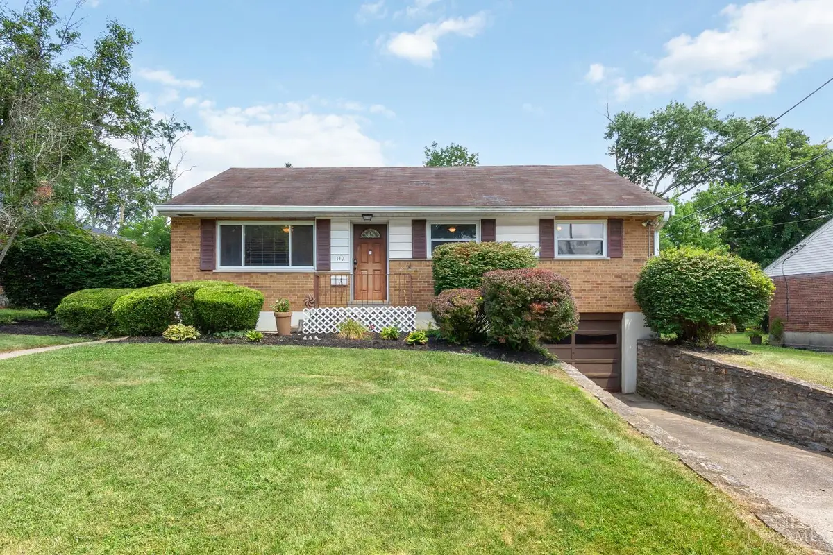 149 Ireland Avenue, Greenhills, OH 45218 - #1
