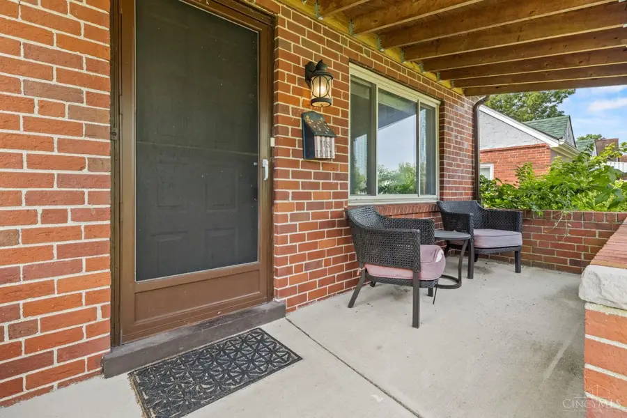 172 Carmen Avenue, Hamilton, OH 45013 - #3