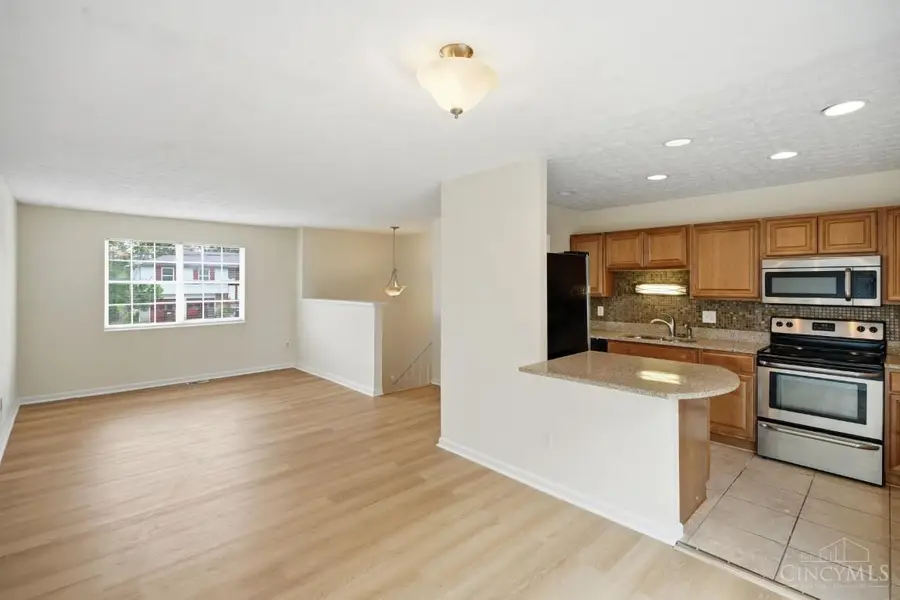 1576 Hazelgrove Drive, Cincinnati, OH 45240 - #2