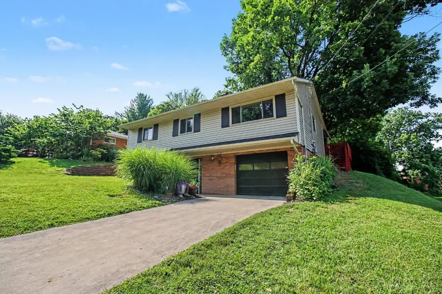 3941 Cornell Road, Cincinnati, OH 45241 - #3