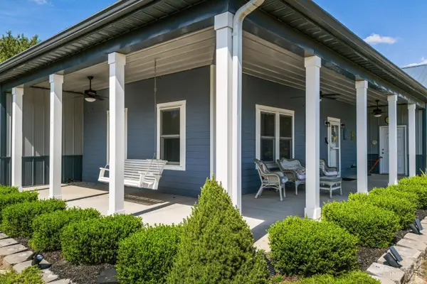 80 Circle Drive, New Vienna, OH 45159