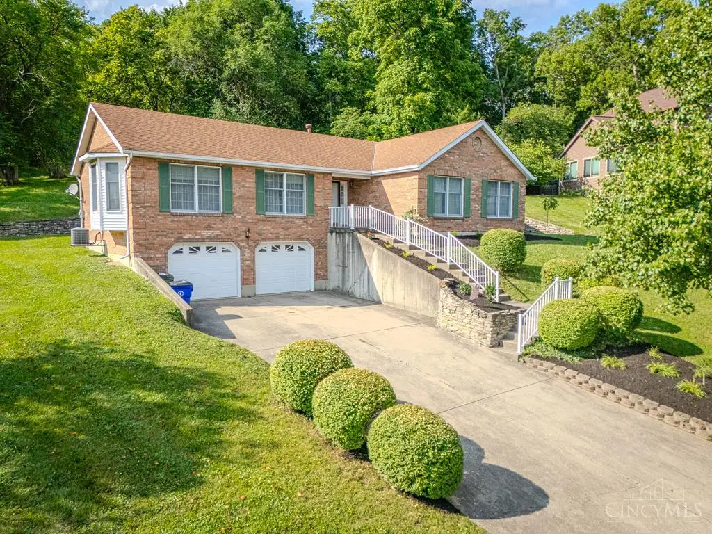 560 Leo Drive, Hamilton, OH 45013 - #1