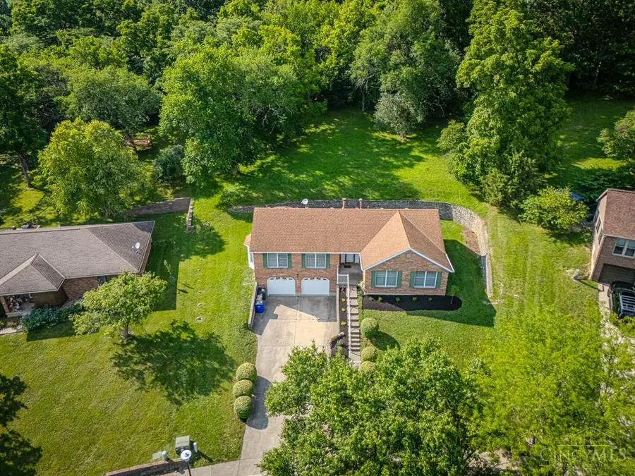 560 Leo Drive, Hamilton, OH 45013 - #2