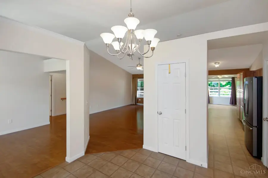 219 Shanda Drive, Monroe, OH 45050 - #2
