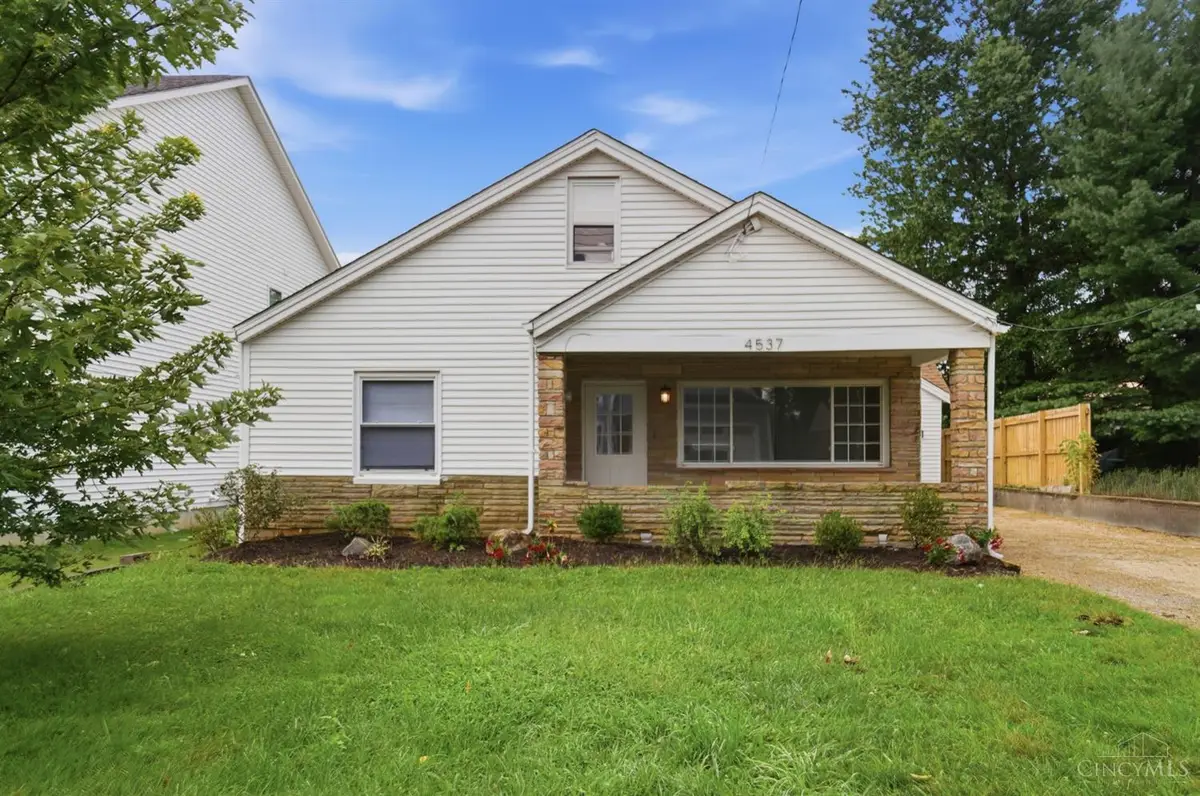 4537 Leslie Avenue, Blue Ash, OH 45242 - #1