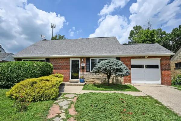 886 Sabino Court, Cincinnati, OH 45231