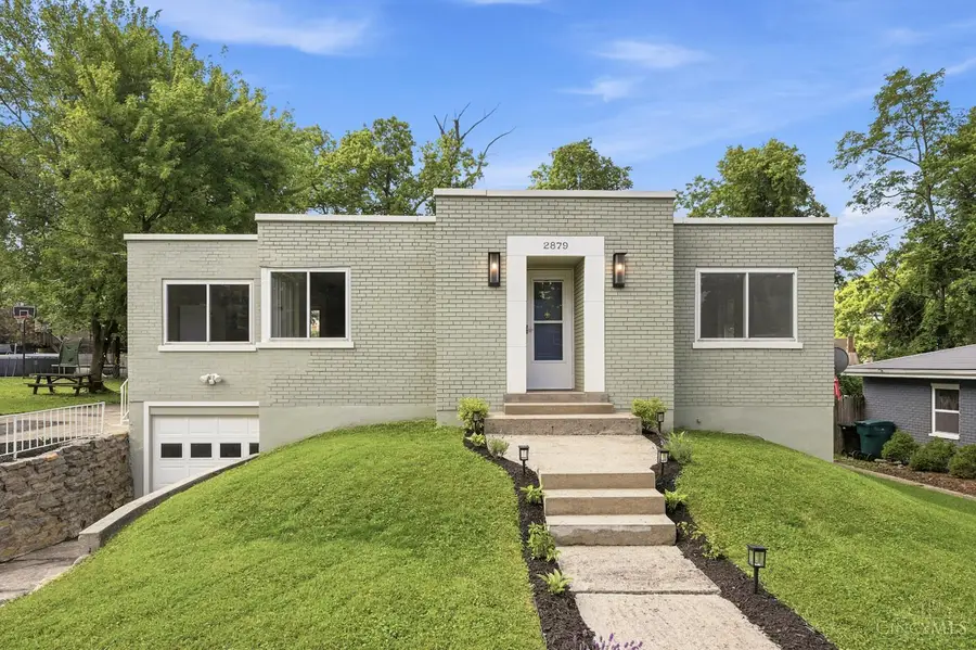2879 St Catherine Place, Cincinnati, OH 45211 - #2