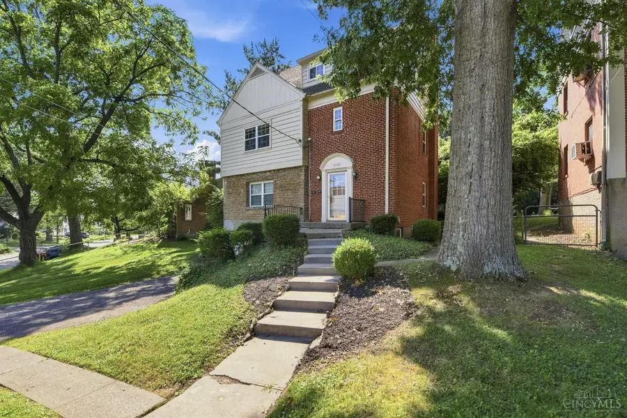 6239 Crestview Place, Cincinnati, OH 45230 - #3