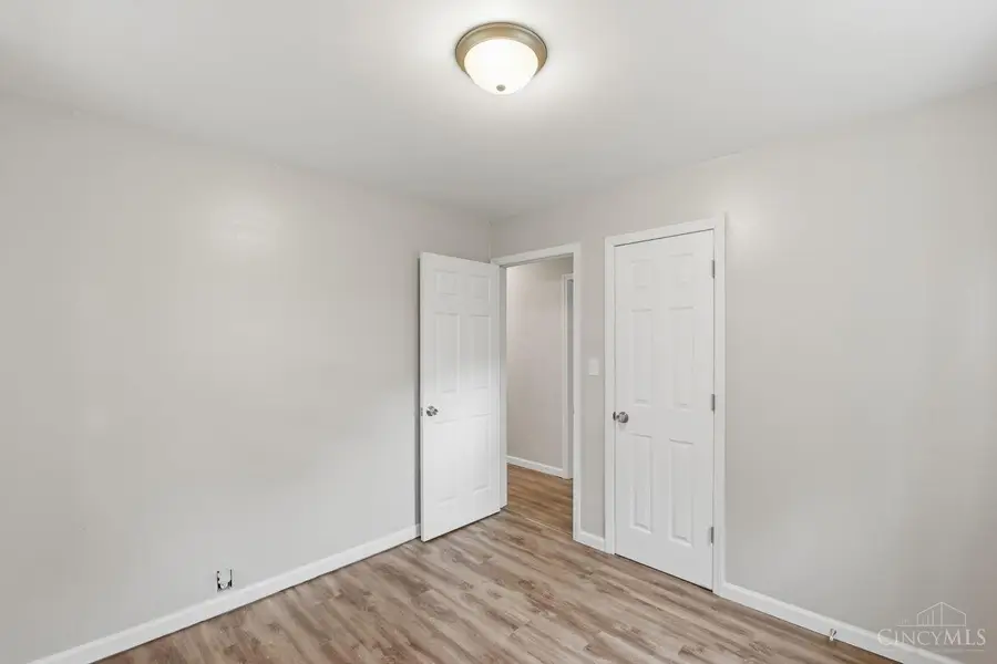 311 Knightsbridge Drive, Hamilton, OH 45011 - #2