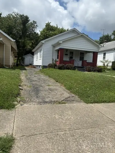 671 Ridgewood Avenue, Hamilton, OH 45013 - #3