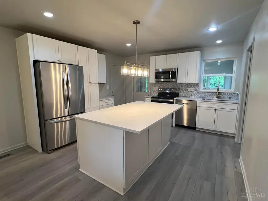 4875 W Kemper Road, Cincinnati, OH 45251 - #3