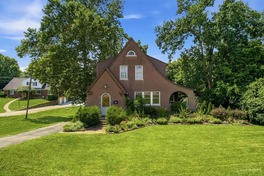 4571 North Bend Road, Monfort Heights, OH 45211 - #2