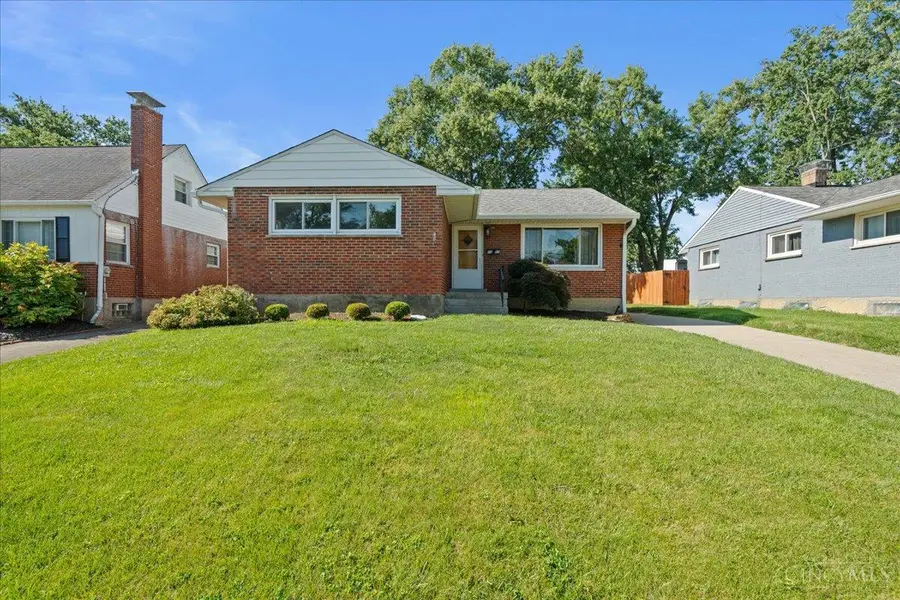 7823 Greenbriar Lane, Madeira, OH 45243 - #2