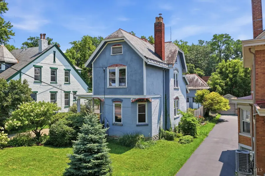 3025 Montana Avenue, Cincinnati, OH 45211 - #2