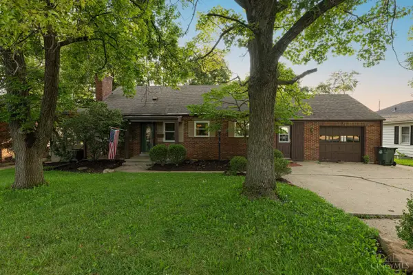 26 Red Bud Drive, Middletown, OH 45042
