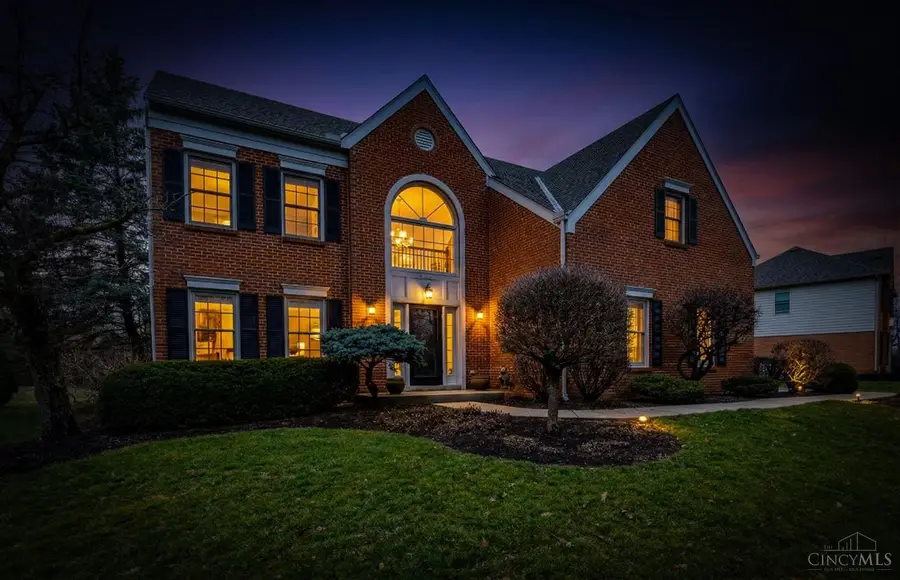 8067 Hunters Ridge Drive, West Chester, OH 45069 - #3